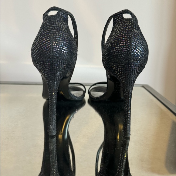 Stuart Weitzman Nudistsong Strap Sandal - Picture 3 of 7